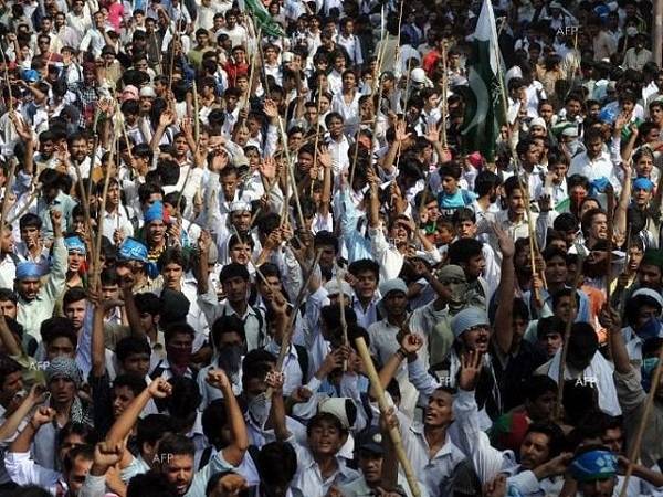 Political, Economic Crises Severely Impacting Human Rights: Report