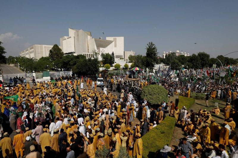 Clash Of Institutions Threatens Our Democracy