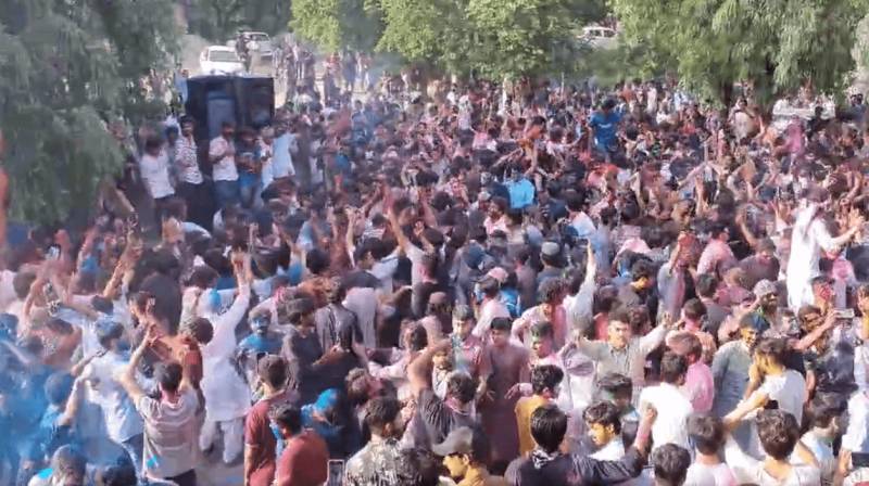 To Develop 'Cultured Pakistanis', HEC Advises Against Holi Celebrations At Quaid's Varsity