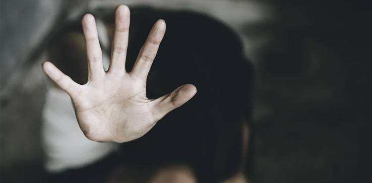 As Minor Maid Battles For Life In Islamabad, HRCP Calls To Criminalise Child Domestic Workers