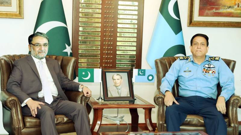 Caretaker Defence Minister Calls On PAF Chief 