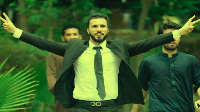 Hassan Niazi Caught In The Crossfire Between Army, Imran Khan: Hafeezullah Niazi