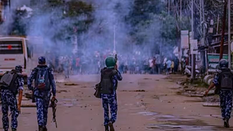 Indian Demonstrators Try To Storm Residence Of Manipur CM
