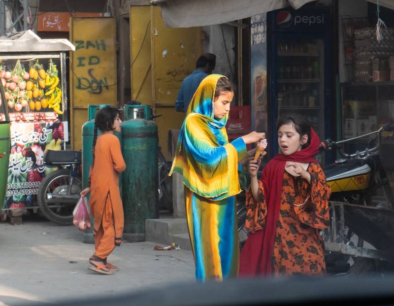 Pakistan’s Afghan Refugees Policy Is Flawed