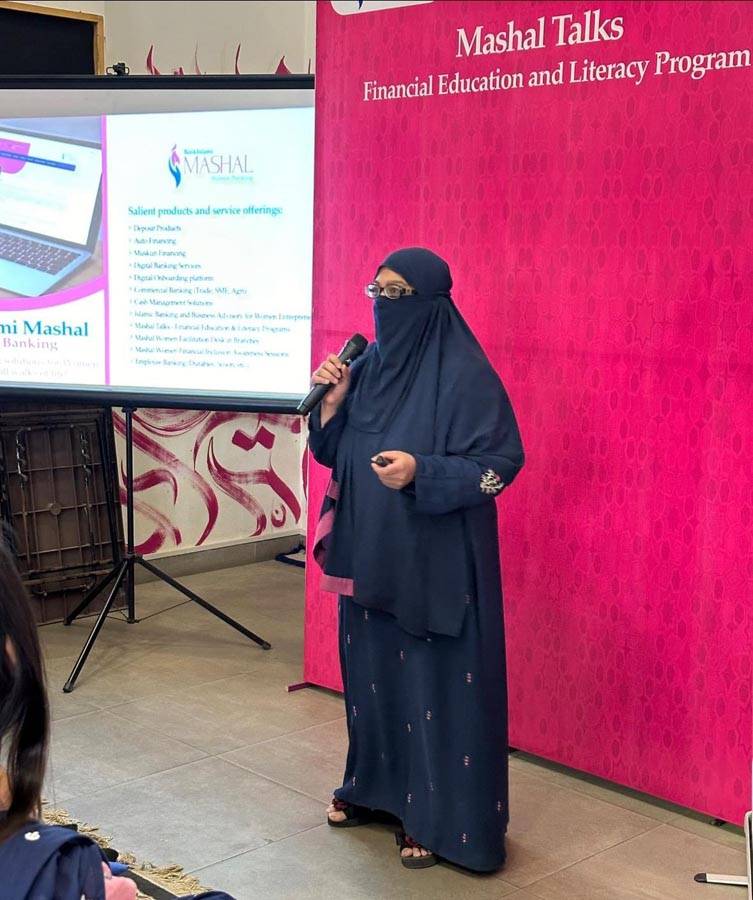 Dawood Global Foundation and Bank Islami Mashal Women Banking Host Successful Training Session