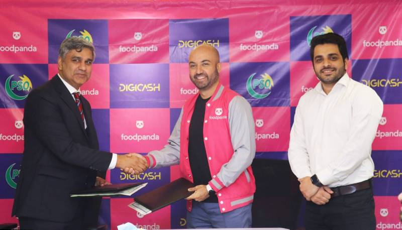 FoodPanda Partners With PSO DIGICASH To Offer Fuel Cashbacks For Delivery Riders