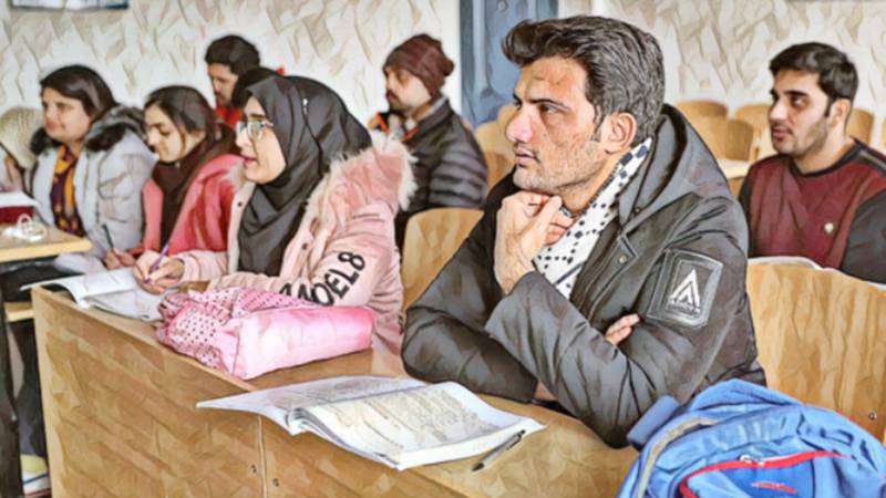 The Case For Pakistani Students 'Staying At Home' Rather Than Looking For Greener Pastures Abroad
