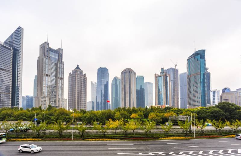 Off-Plan Or Ready Properties: Which Is the Smarter Choice For Pakistani Investors In Dubai?
