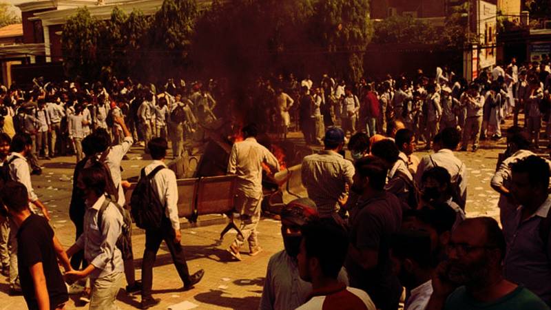 Violent Student Protest In Rawalpindi Leads To Mass Arrests