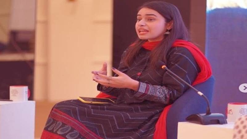 Bushra Mahnoor Honored With Diana Award For Menstrual Health Advocacy