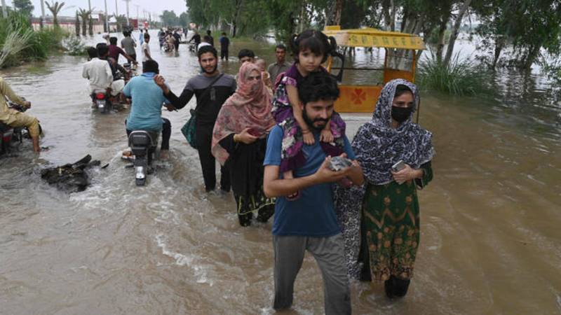 When Floods Favour The Powerful