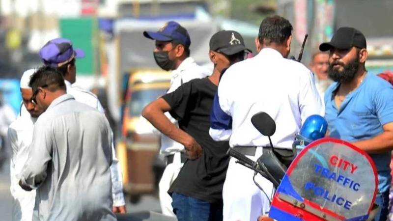 Karachi’s E-Challan System: A Necessary Step To Tame Chaos On The Roads