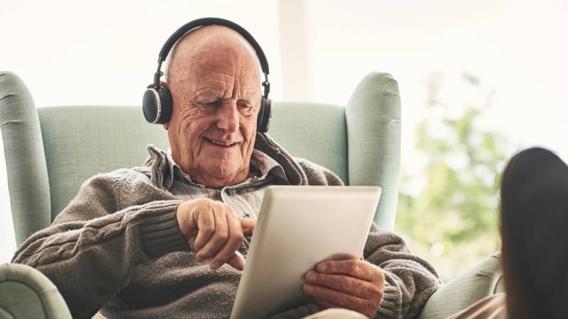 Synthetic Empathy And The Loneliness Industry