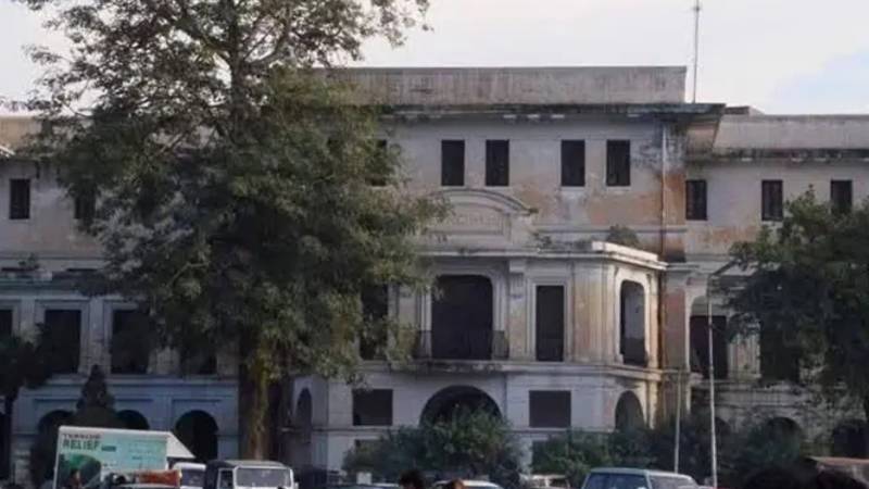 A Force Built To Demolish Turns On Forman’s Heritage