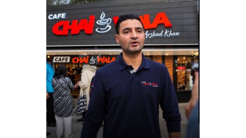 Asif Khaliq Opens Third Arshad Chaiwala Café In London
