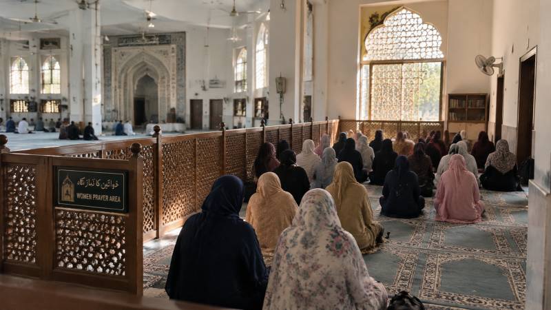 Pakistan’s Mosque Gender Gap: Reclaiming Women’s Right To Public Worship